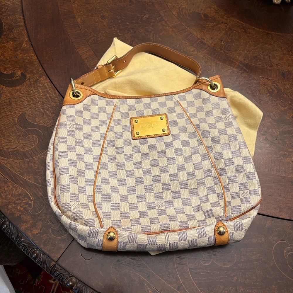 Louis Vuitton Damier Azur Galliera. Tan and Brown Tote Bag